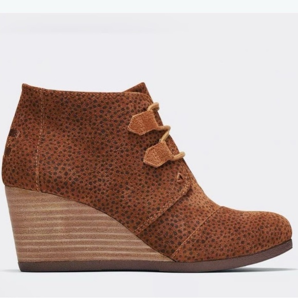 NWT Kala Ankle wedge Boots - Picture 1 of 4